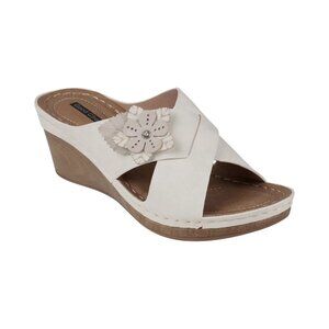 GC Shoes Women's Selly Flower Wedge Sandals White Size 8M